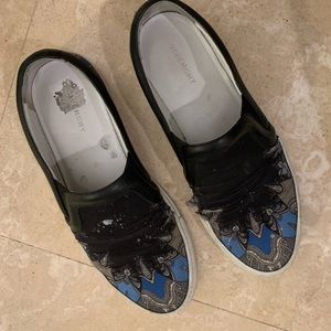 Givenchy distressed skate sneakers 37.5